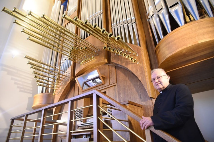 Nowe organy w Słopnicach Dolnych