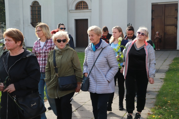 X Diecezjalna Pielgrzymka Kobiet "Przy sercu Maryi" - wędrówka