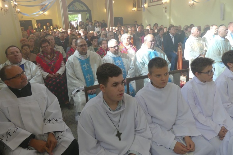 Poświęcenie kościoła Matki Bożej Szkaplerznej w Godziszce