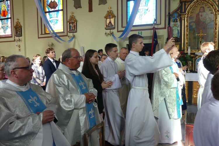 Poświęcenie kościoła Matki Bożej Szkaplerznej w Godziszce