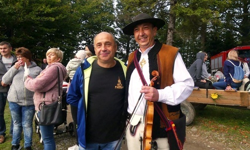 Krzysztof Senecki i Michał Dobija - współinicjatorzy Magurcańskiego święta.