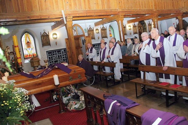 Msza pożegnalna śp. ks. Franciszka Puchalskiego