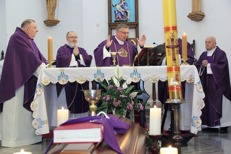 Msza pożegnalna śp. ks. Franciszka Puchalskiego