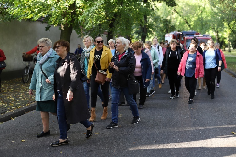 X Diecezjalna Pielgrzymka Kobiet - wędrówka cz. 2