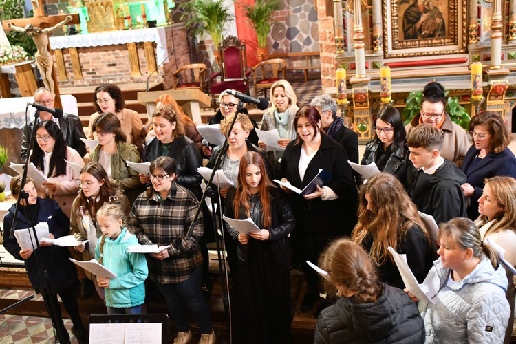 Uwielbienie na finał warsztatów muzycznych w Lubsku