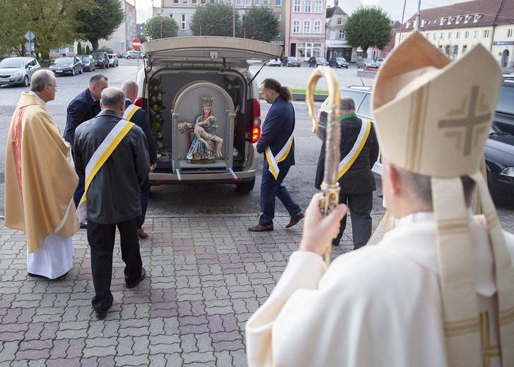 Skrzatuska Pieta w Sławnie - cz. 1