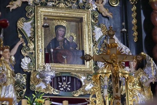 Zakończenie peregrynacji relikwii bł. rodziny Ulmów w Rychwałdzie