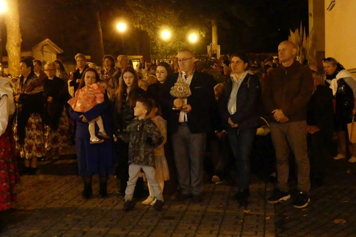 Zakończenie peregrynacji relikwii bł. rodziny Ulmów w Rychwałdzie