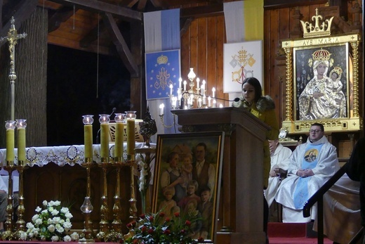 Zakończenie peregrynacji relikwii bł. rodziny Ulmów w Rychwałdzie