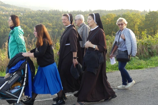 Zakończenie peregrynacji relikwii bł. rodziny Ulmów w Rychwałdzie
