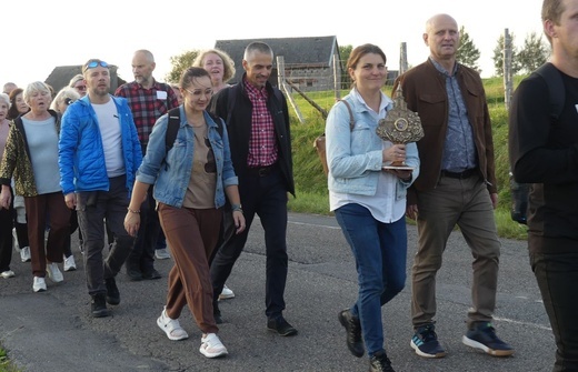 Zakończenie peregrynacji relikwii bł. rodziny Ulmów w Rychwałdzie