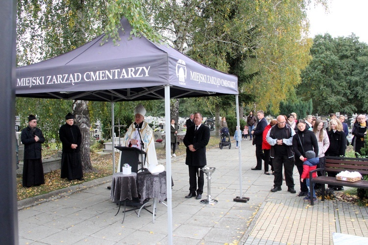 Tarnów-Mościce. Pochówek dzieci utraconych