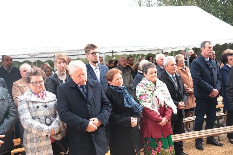 Chojnik. Uroczystość wmurowania kamienia węgielnego