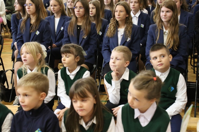 Płock. Ślubowanie w Szkołach Katolickich