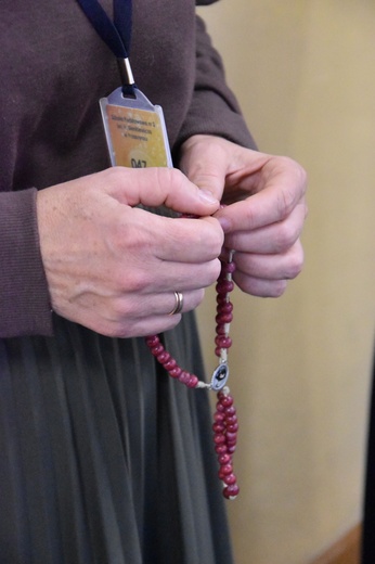 Przasnysz. Różaniec dzieci w intencji pokoju