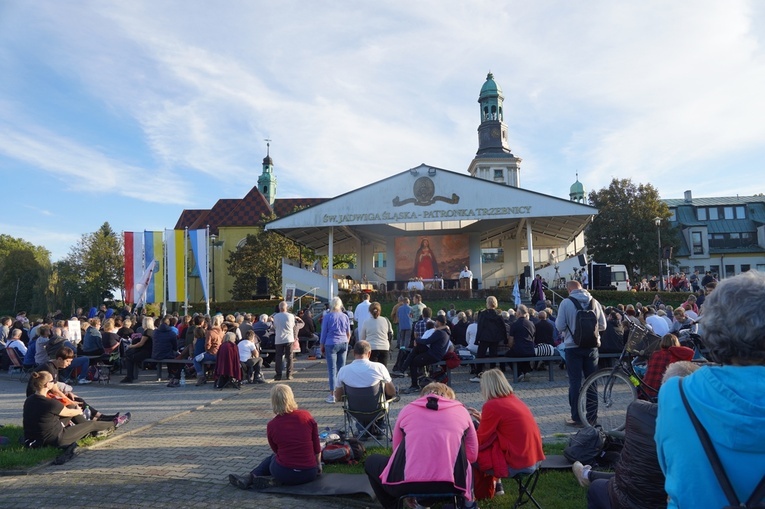 Pielgrzymka do Trzebnicy 2023 - cz. 9 (wejście i Msza św.)