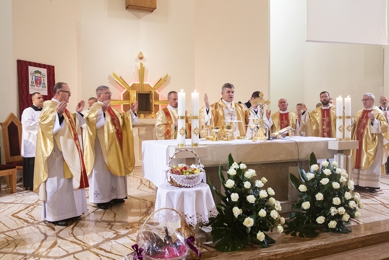 Poświęcenie kościoła w Pile, cz. 4