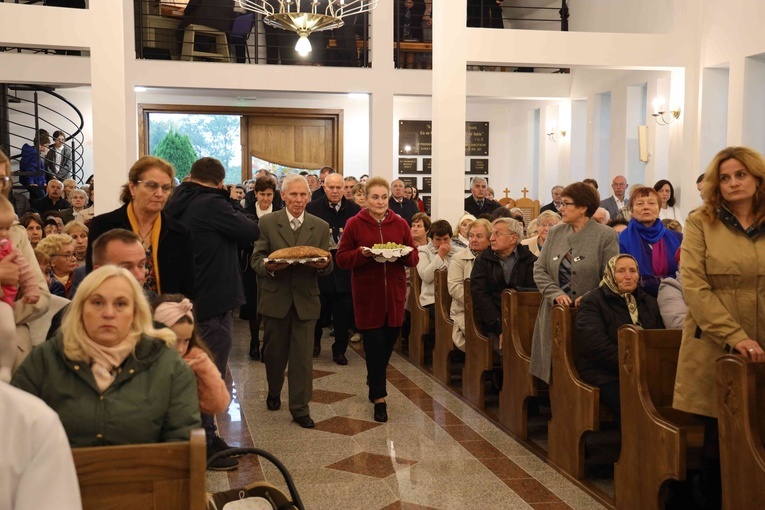 Poświęcenie kaplicy cmentarnej w Raniżowie