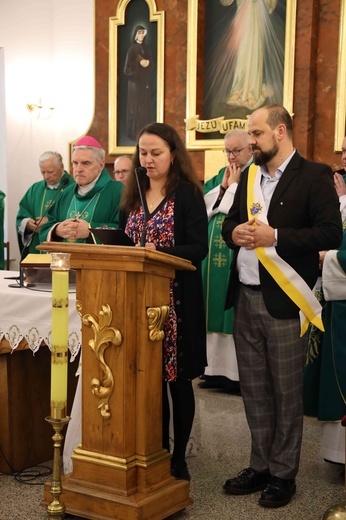 Poświęcenie kaplicy cmentarnej w Raniżowie