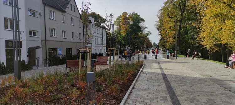 Jastrzębie. Otwarto deptak, który ma pełnić rolę rynku