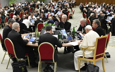 List Synodu do ludu Bożego: Kościół potrzebuje wysłuchania wszystkich