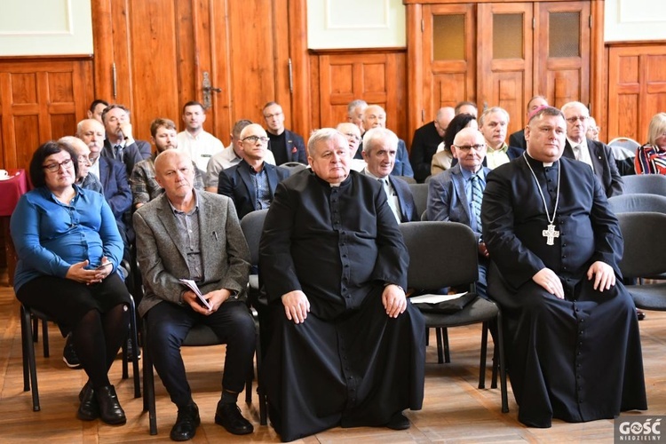 XI Sesja Naukowa "Colloquia Lubuskie" w Ośnie Lubuskim