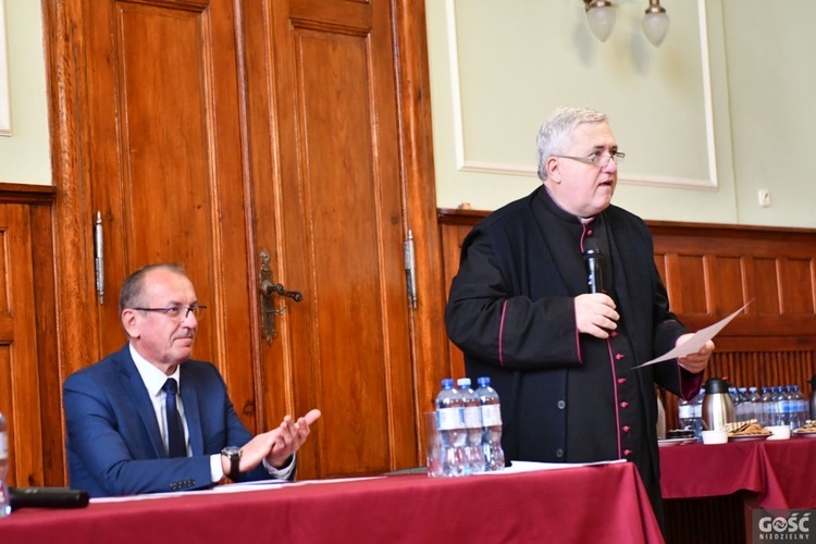 XI Sesja Naukowa "Colloquia Lubuskie" w Ośnie Lubuskim