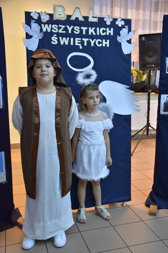 Przasnysz. Bal Wszystkich Świętych