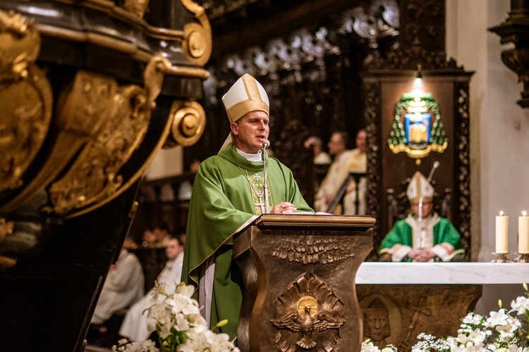 Eucharystia w święto świętych Szymona i Judy Tadeusza