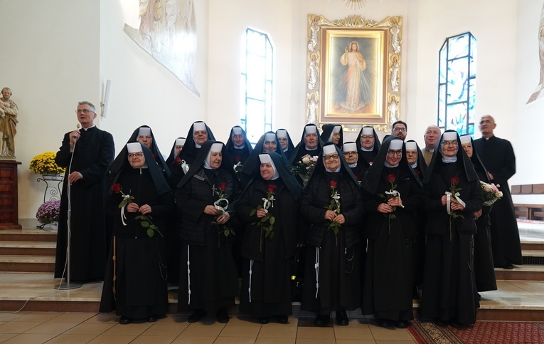 Tylmanowa. 60-lecie obecności albertynek w parafii