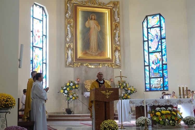 Tylmanowa. 60-lecie obecności albertynek w parafii