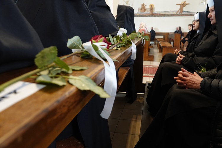 Tylmanowa. 60-lecie obecności albertynek w parafii