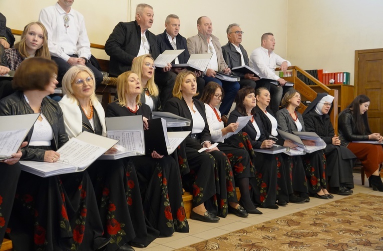 Tylmanowa. 60-lecie obecności albertynek w parafii