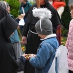 Marsz Wszystkich Świętych u franciszkanów