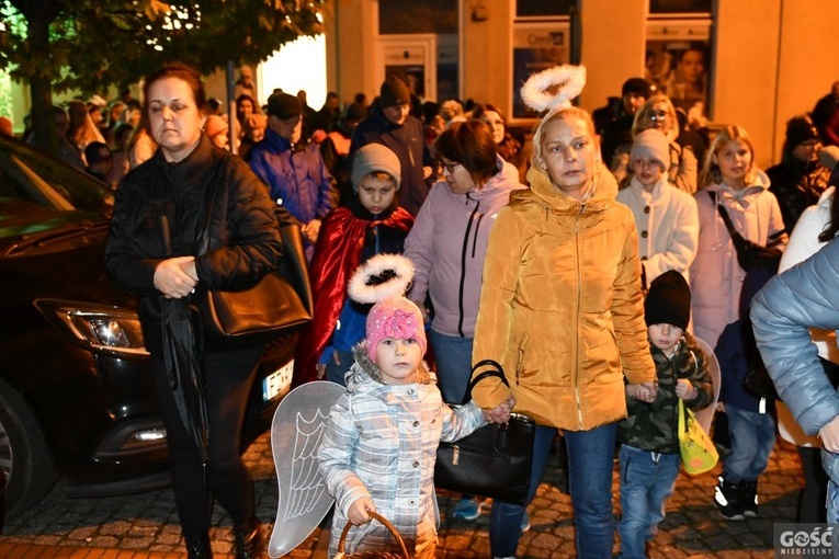 Święci na ulicach Świebodzina