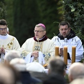 Osiem cech człowieka zbawionego. Uroczystości na koszalińskim cmentarzu