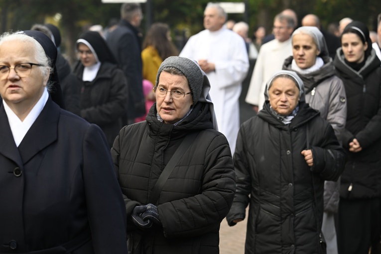 Uroczystości na cmentarzu w Koszalinie