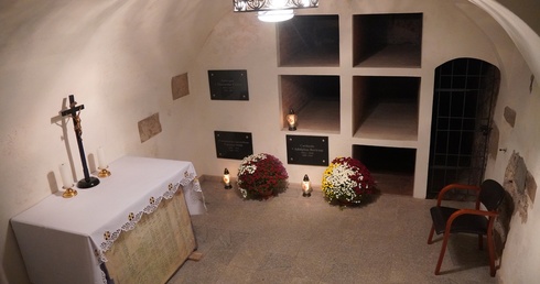Okazja do modlitwy w krypcie wrocławskiej katedry