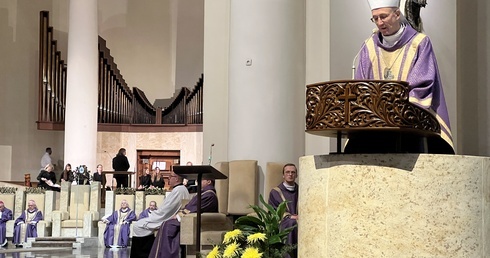 Abp Adrian Galbas SAC