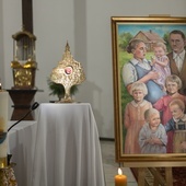 Ruszyła peregrynacja relikwii rodziny Ulmów w diecezji świdnickiej