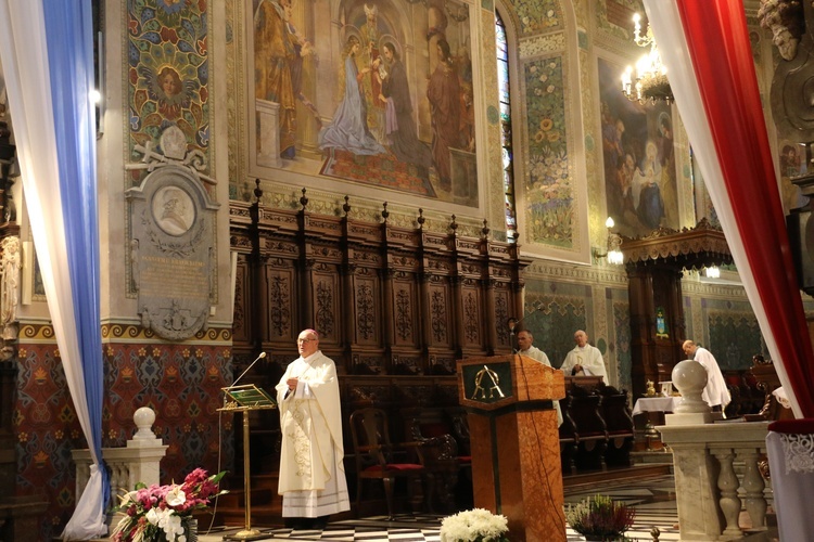 Płock. Rocznica poświęcenia katedry