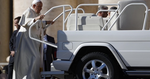 Plan papieskiej podróży do Dubaju