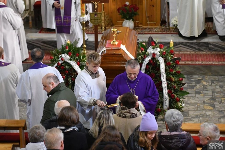 Pogrzeb śp. ks. kan. Stefana Dolnego