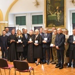 Pocysterski zespół klasztorny w Gościkowie-Paradyżu na okolicznościowej monecie