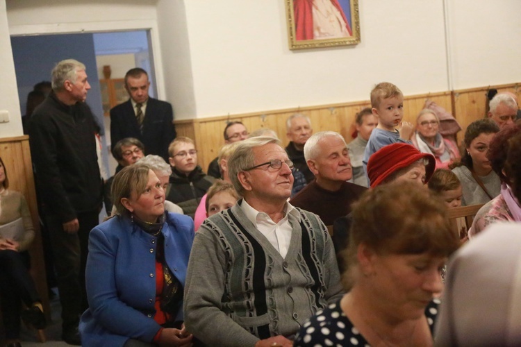 Patriotyczne śpiewanie