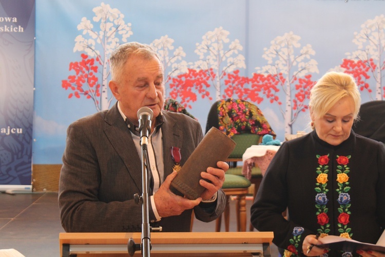 Wielkie święto Szkoły Podstawowej w Czarnym Dunajcu