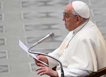 Papież: nie wolno wychowywać dzieci wbrew wartościom ich rodziców