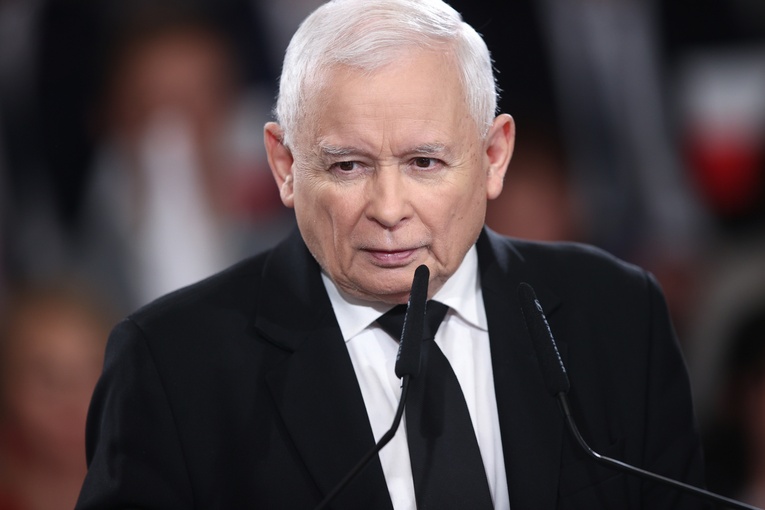 Kaczyński o planach zmian w traktatach UE: Polska może zamienić się w kraj zamieszkany przez Polaków, ale rządzony z zewnątrz