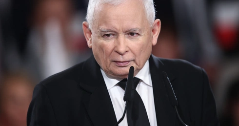 Kaczyński o planach zmian w traktatach UE: Polska może zamienić się w kraj zamieszkany przez Polaków, ale rządzony z zewnątrz