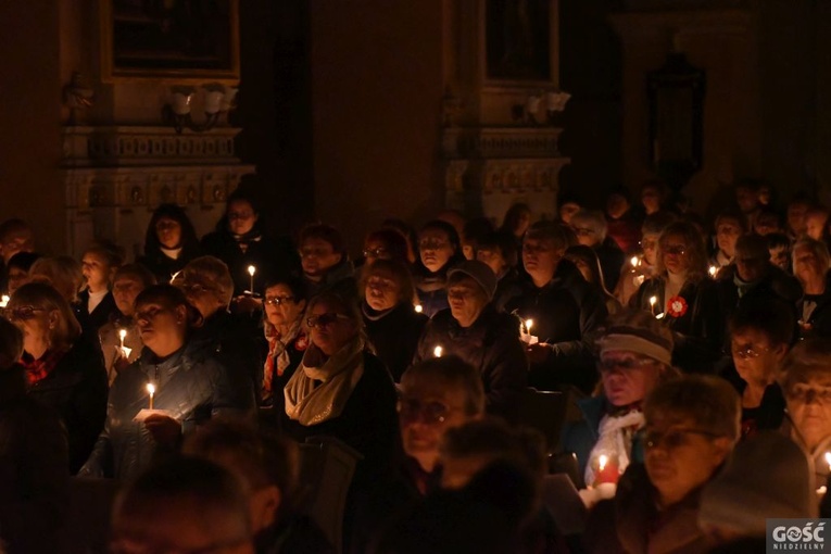 Akatyst ku czci Bogurodzicy w Paradyżu